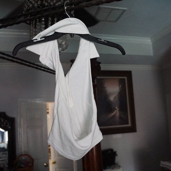 White Halter Collared Button-Up Crop Top - Picture 6 of 8